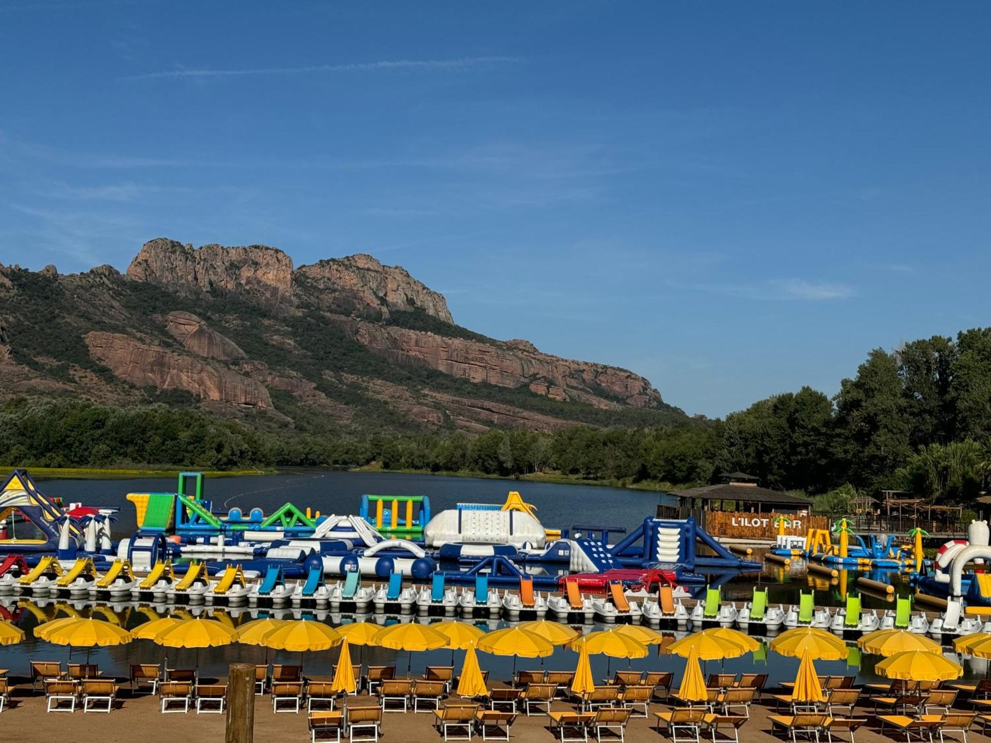 Chez Kay Apartment Roquebrune-sur Argens Bagian luar foto
