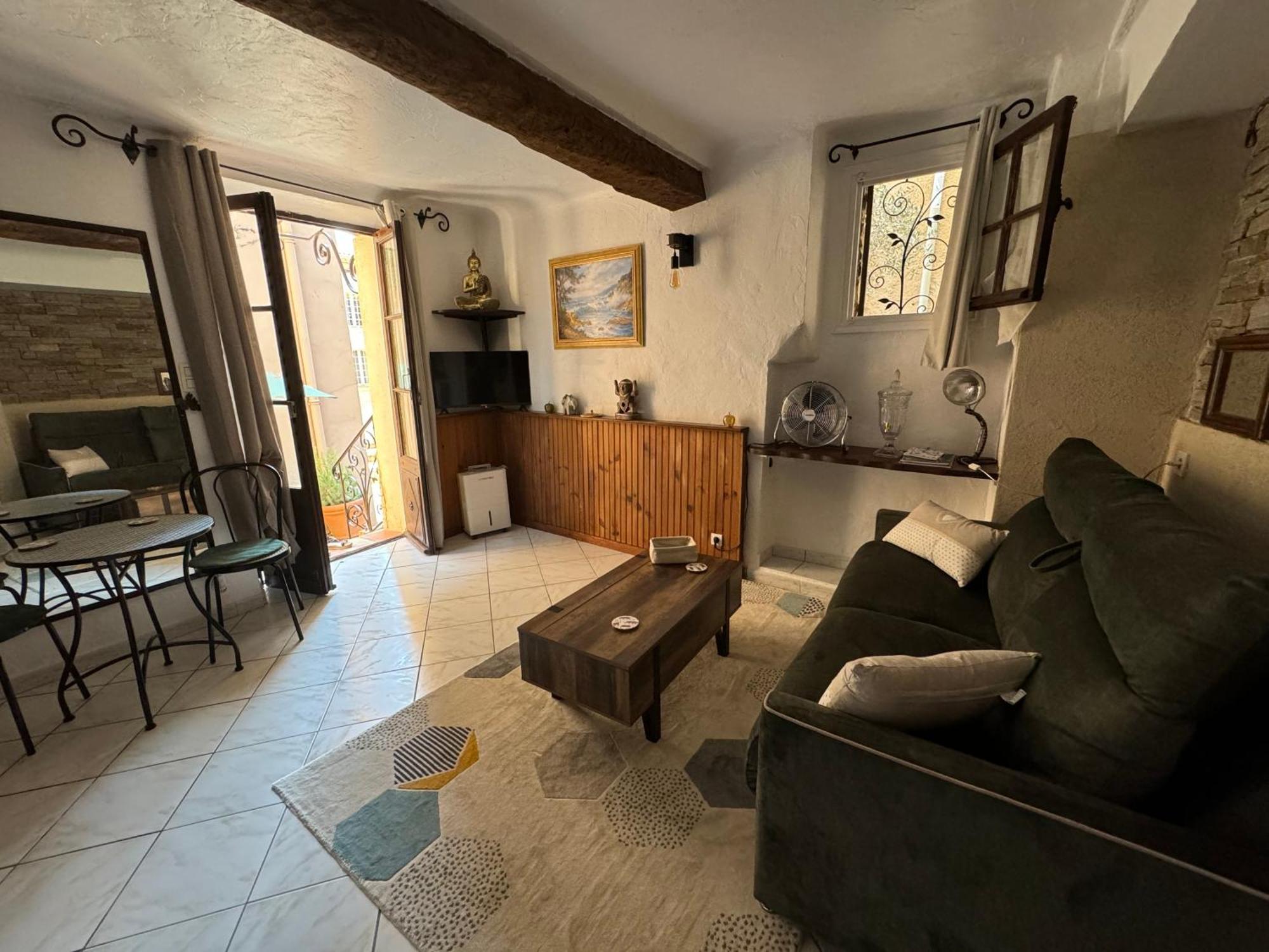 Chez Kay Apartment Roquebrune-sur Argens Bagian luar foto